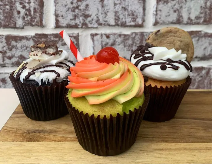 Smallcakes Cupcakery and Creamery Picture 2