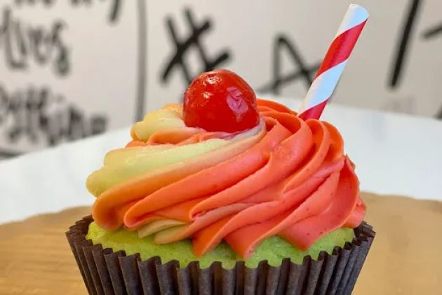 Smallcakes Cupcakery and Creamery