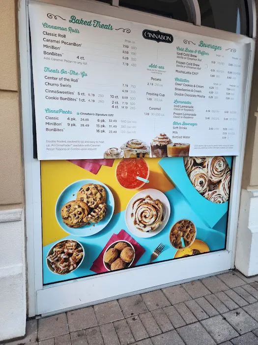 Cinnabon Picture 4