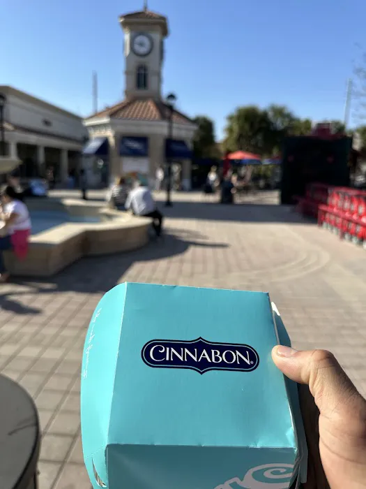 Cinnabon Picture 1