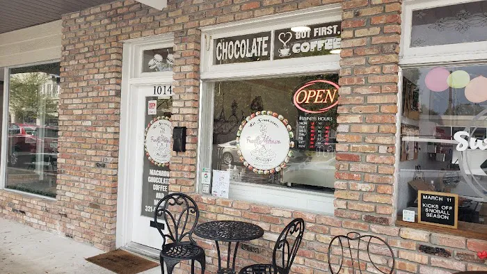 Lafontaine French Macarons LLC Picture 9