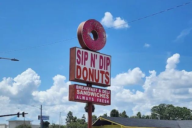 Sip 'N Dip