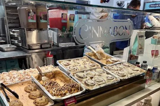 Cinnabon