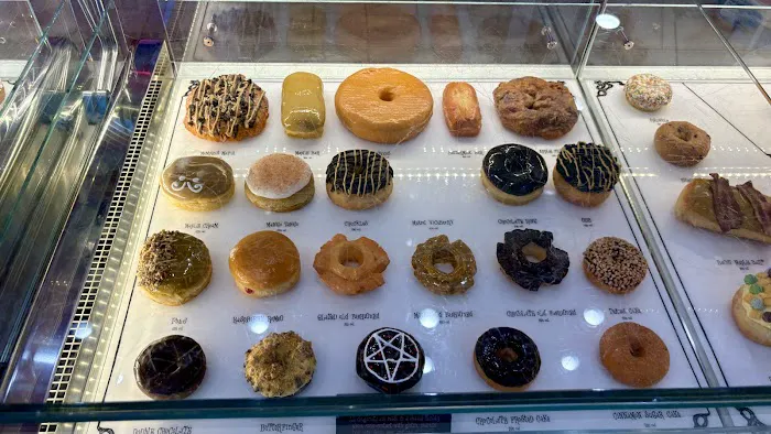 Voodoo Doughnut Picture 8