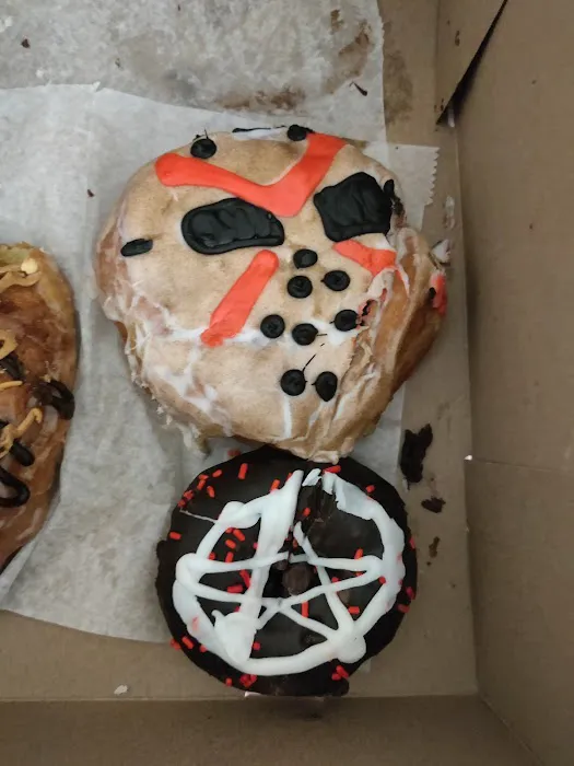 Voodoo Doughnut Picture 3