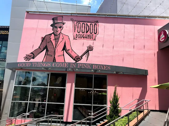 Voodoo Doughnut Picture 9