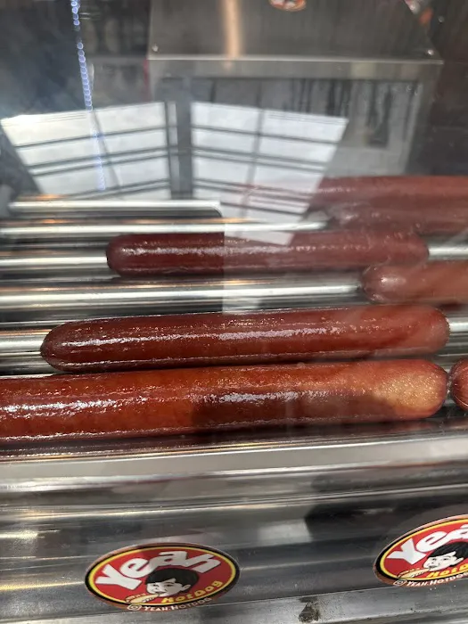 Yeah! Hotdog Picture 3
