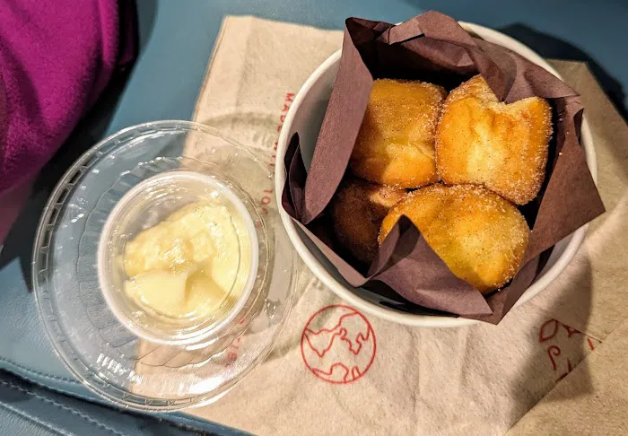 Auntie Anne's Picture 2