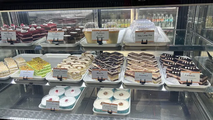 Fortuna Bakery & Coffee - Davenport Picture 3