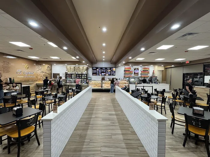 Panadería El Cafetal – Breakfast and Restaurant Kissimmee Picture 9
