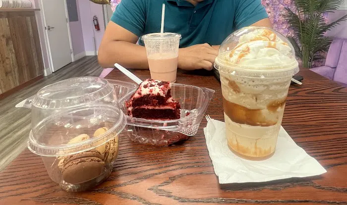 Brenda’s Cake Shop Picture 2
