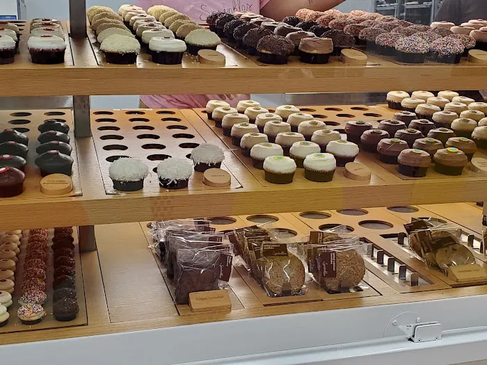 Sprinkles Disney Springs Picture 4