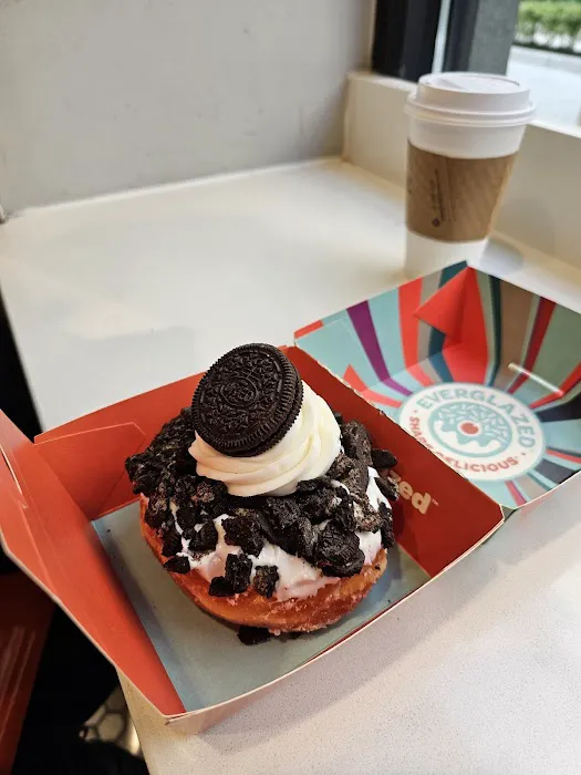 Everglazed Donuts & Cold Brew Picture 2