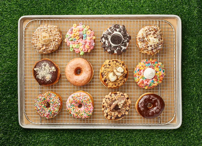 Everglazed Donuts & Cold Brew Picture 8