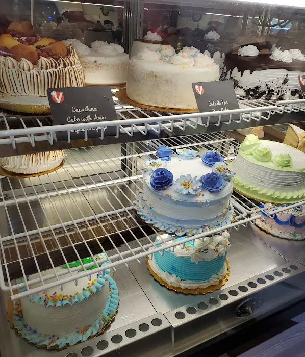 Vicky Bakery Orlando Picture 5