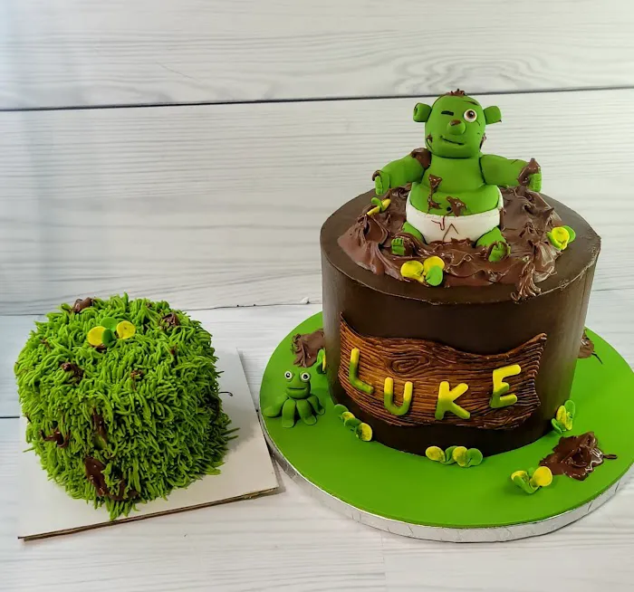Tumblers N Cakes Picture 5