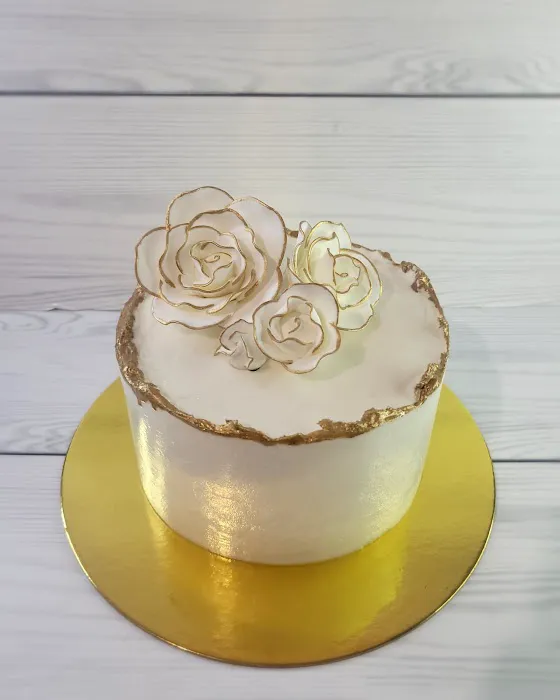 Tumblers N Cakes Picture 6