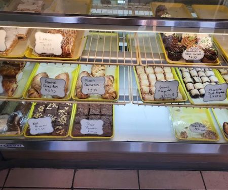 Charlie's Bakery & Creamery