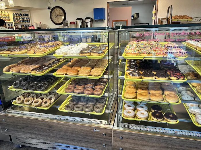 88 Donuts Bakery Cafe Picture 4