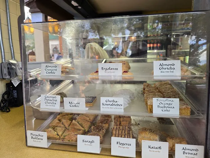 Oasis Sweets & Sips Picture 2
