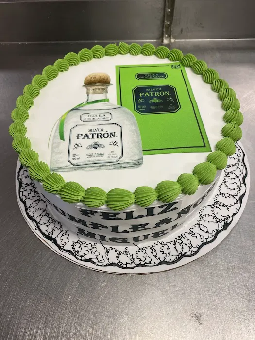 Teolinda's Bakery LLC doing business as Vecinos’ Bakery Picture 9