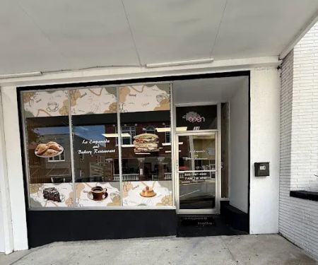 La Empanada & Bakery Restaurant