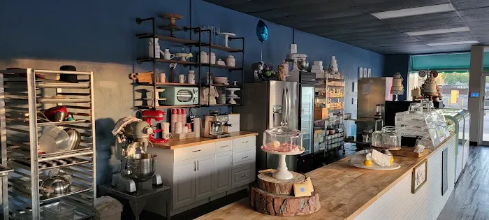 Whisk the Sweet Bakeshop LLC Picture 7