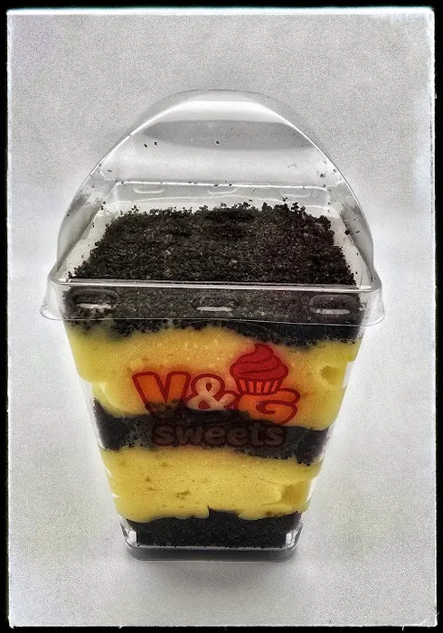 V&G Sweets Picture 6