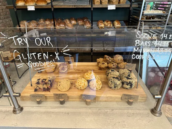 Great Harvest Orlando Bakery & Café Picture 3