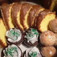 Moore and More sweets ico