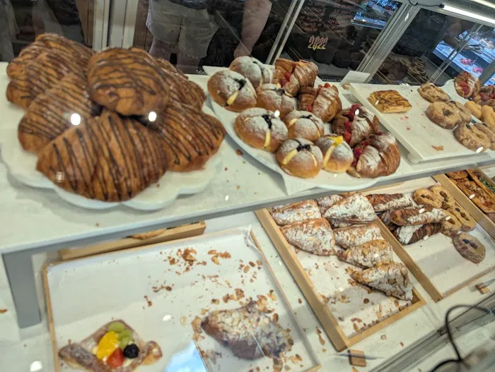 Paris Baguette Picture 6