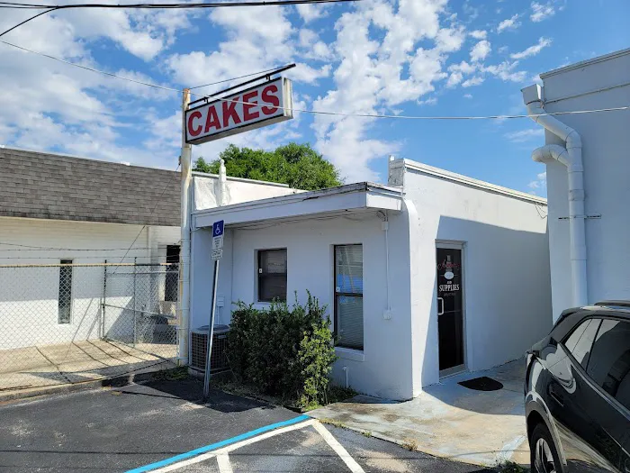 Annettes Cakes And Cake Supplies Picture 6
