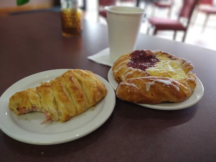 Mimi’s Bakery Picture 5