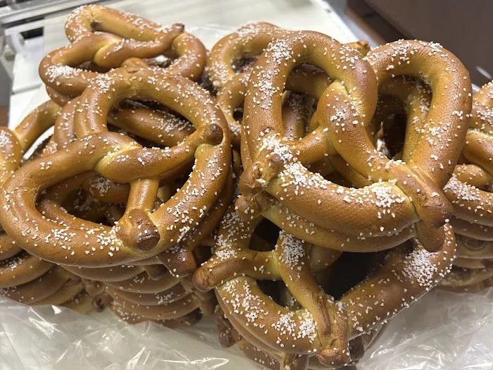 Mimi’s Bakery Picture 6