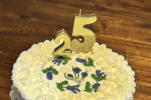 Scotchie's Custom Cakes