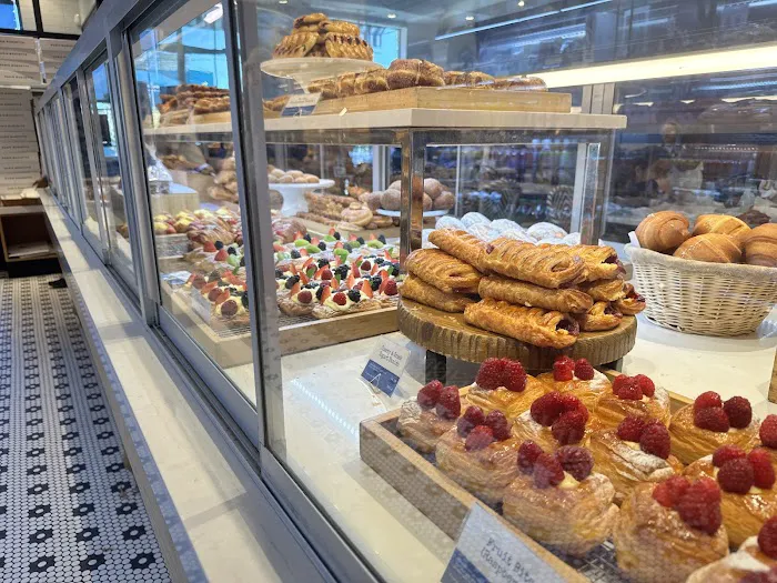 Paris Baguette Picture 7