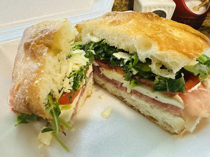 M'ama Napoli Italian Bakery & Deli Picture 10