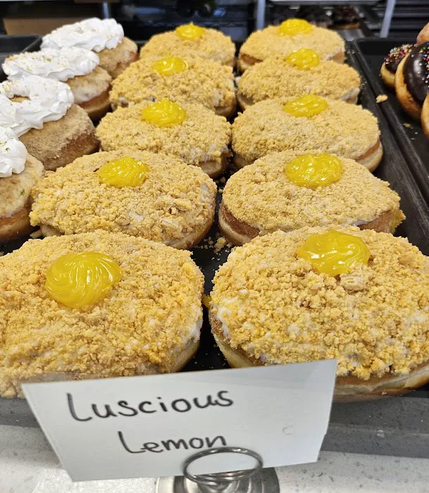 DG Doughnuts Picture 9