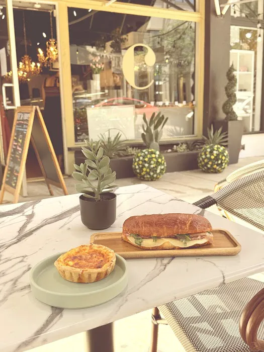 Choulala Fine Pastries Picture 5
