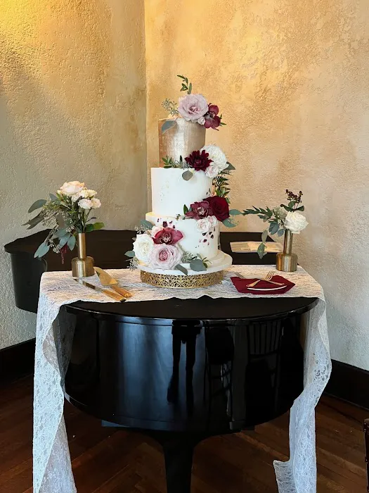 Sugar Sugar Cake Boutique Picture 6