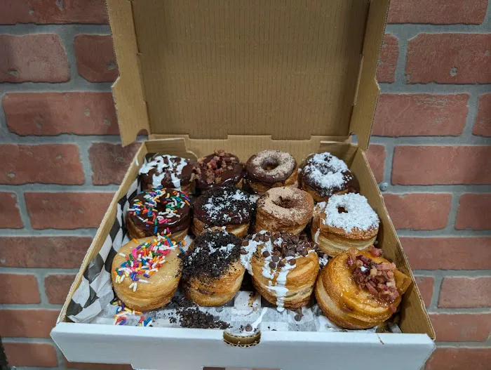 Sir Benji's Donuts Picture 5