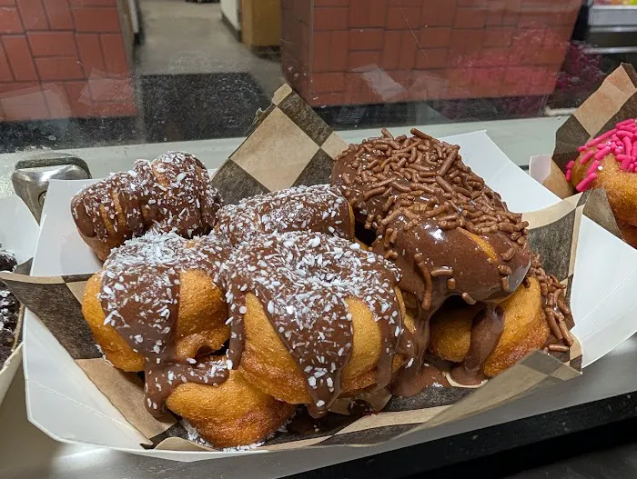 Sir Benji's Donuts Picture 6