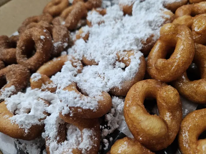Sir Benji's Donuts Picture 9