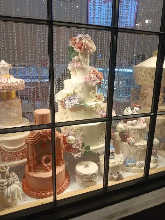 Sweetland Bakery and Tea House Picture 3