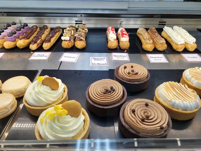 Choulala Fine Pastries Picture 9