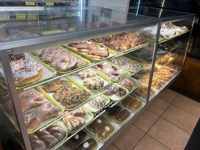 Donut King of Winter Park Picture 2