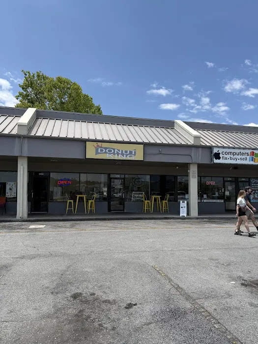 Donut King of Winter Park Picture 6