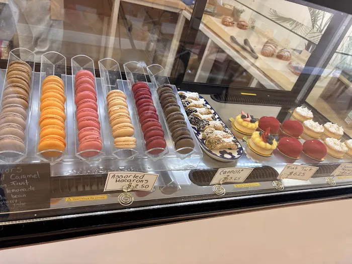 Dilatte Pastries & Coffee Shop Picture 5