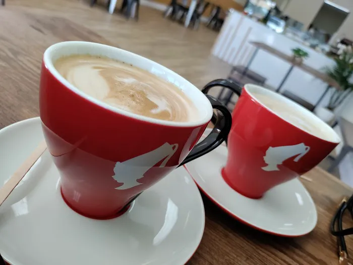 Dilatte Pastries & Coffee Shop Picture 7