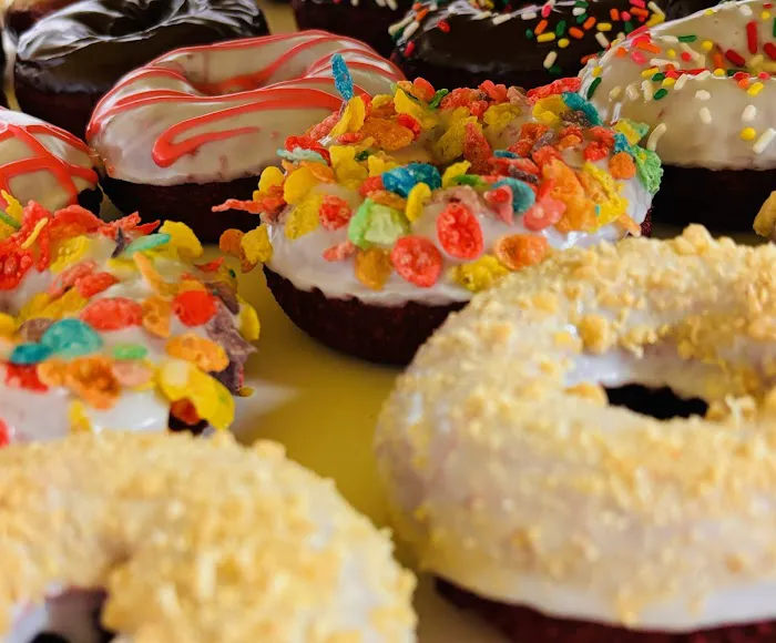 Donut Palace Picture 8
